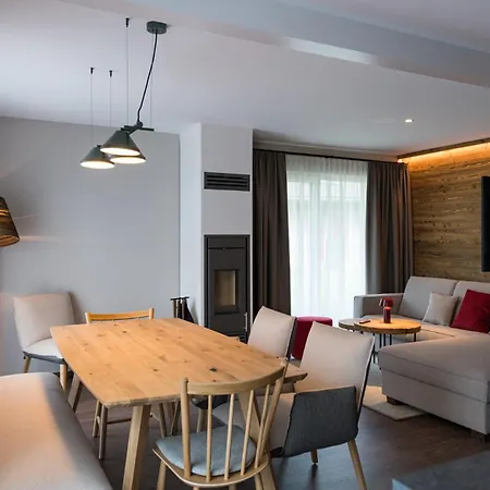 Alm-chalet Exclusive 6 Дом отдыха *